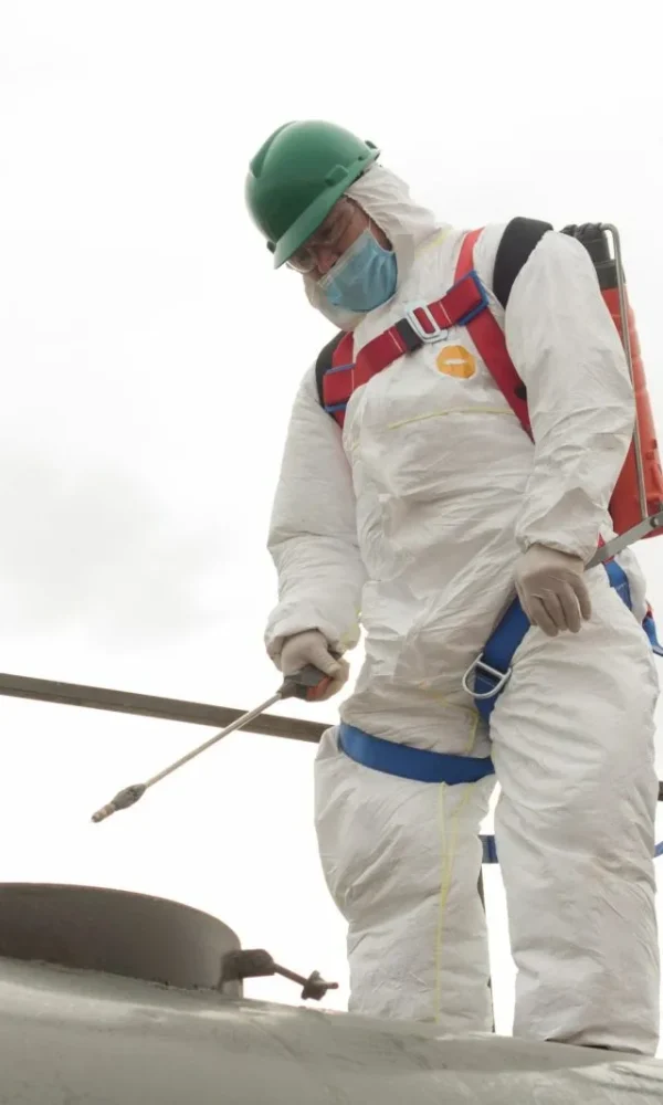 تنظيف وتعقيم خزانات المياه بجدة